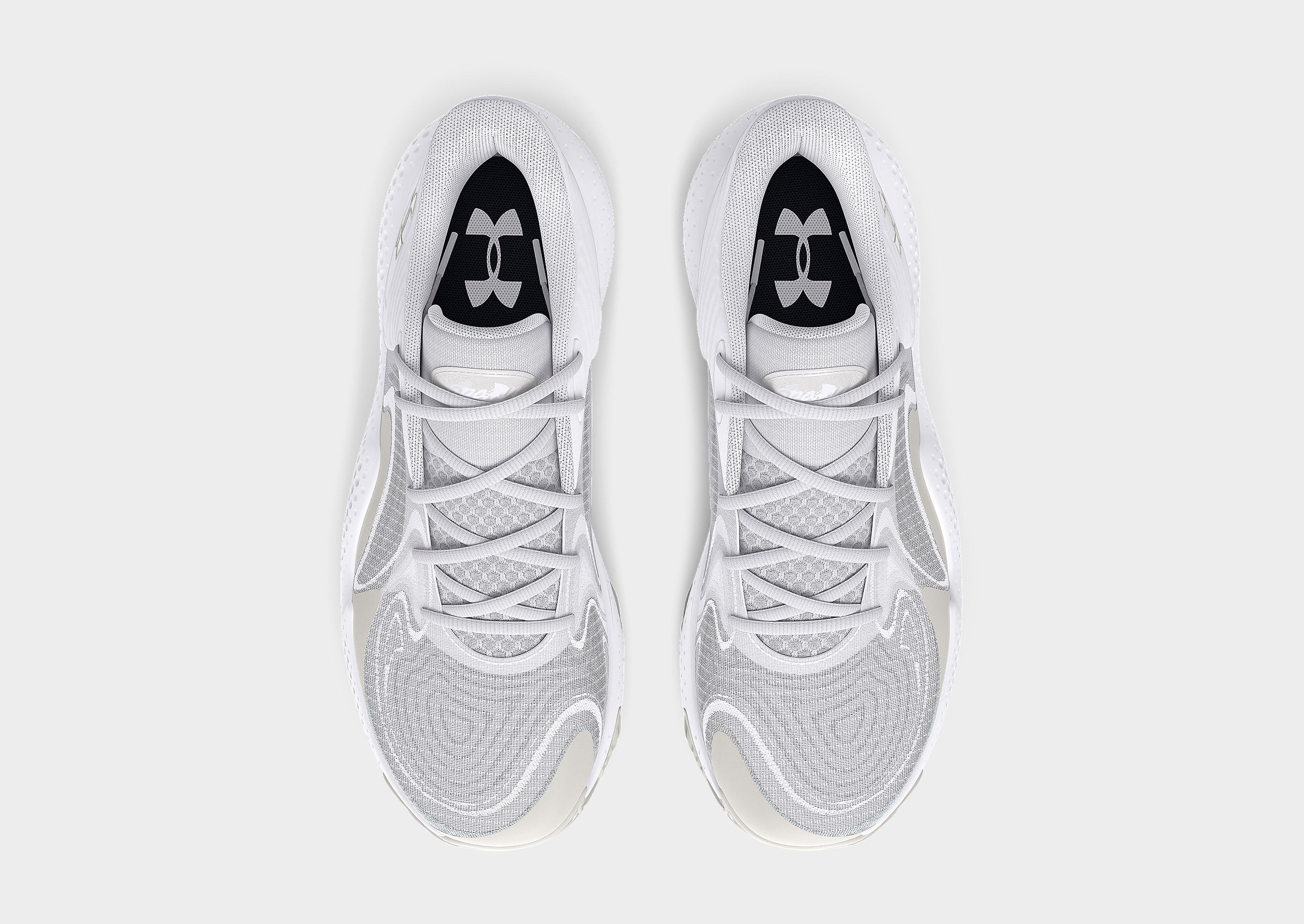 Under Armour Court Performance UA Spawn 6 Mid