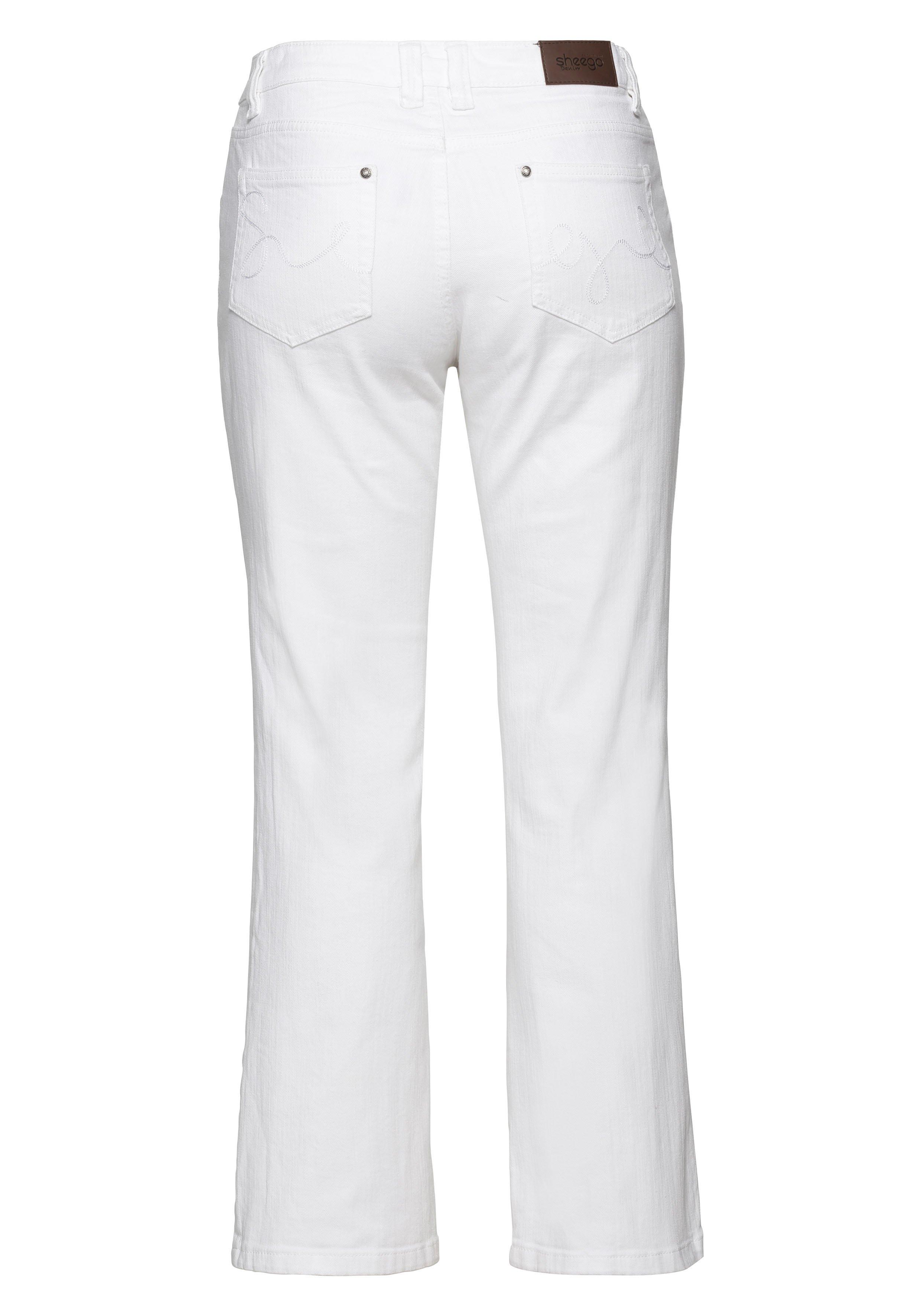 Bootcut-Jeans in 5-Pocket-Form, mit Used-Effekten