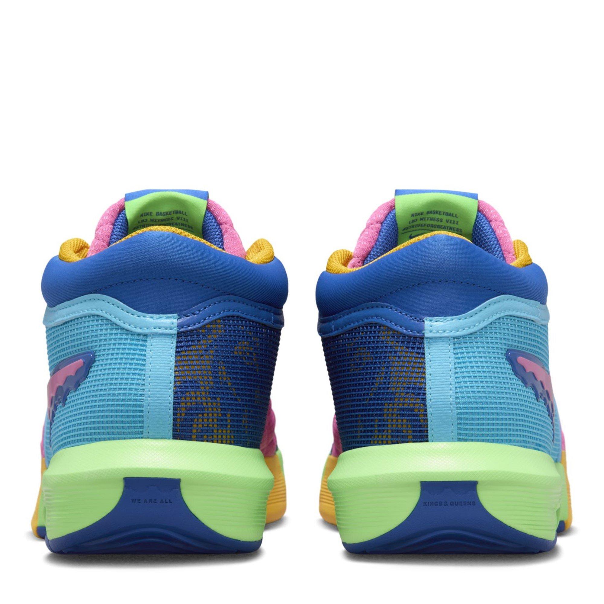 Nike LeBron Witness VIII Basketball Shoes