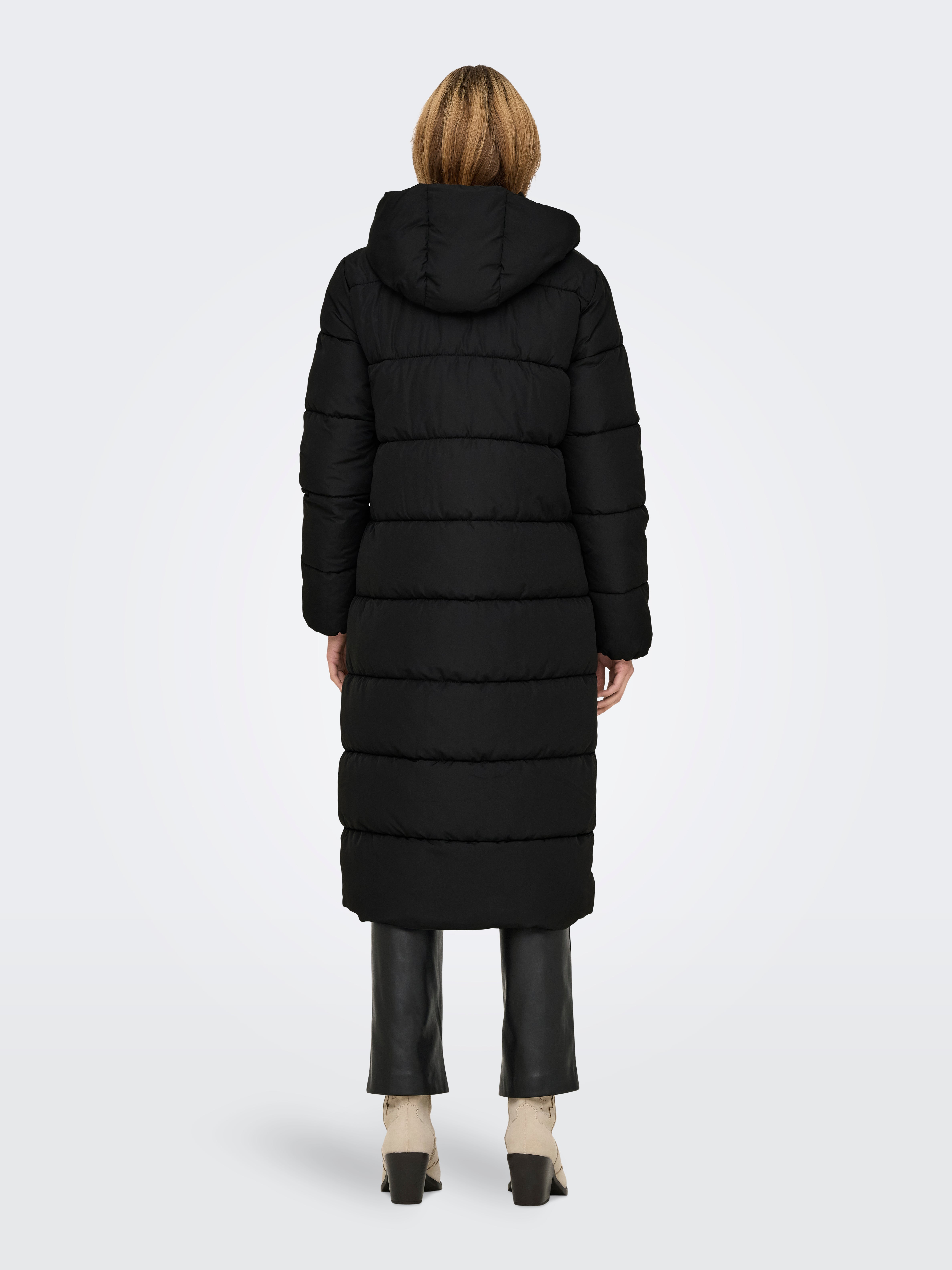 ONLLOTTI Daunenjacke Black
