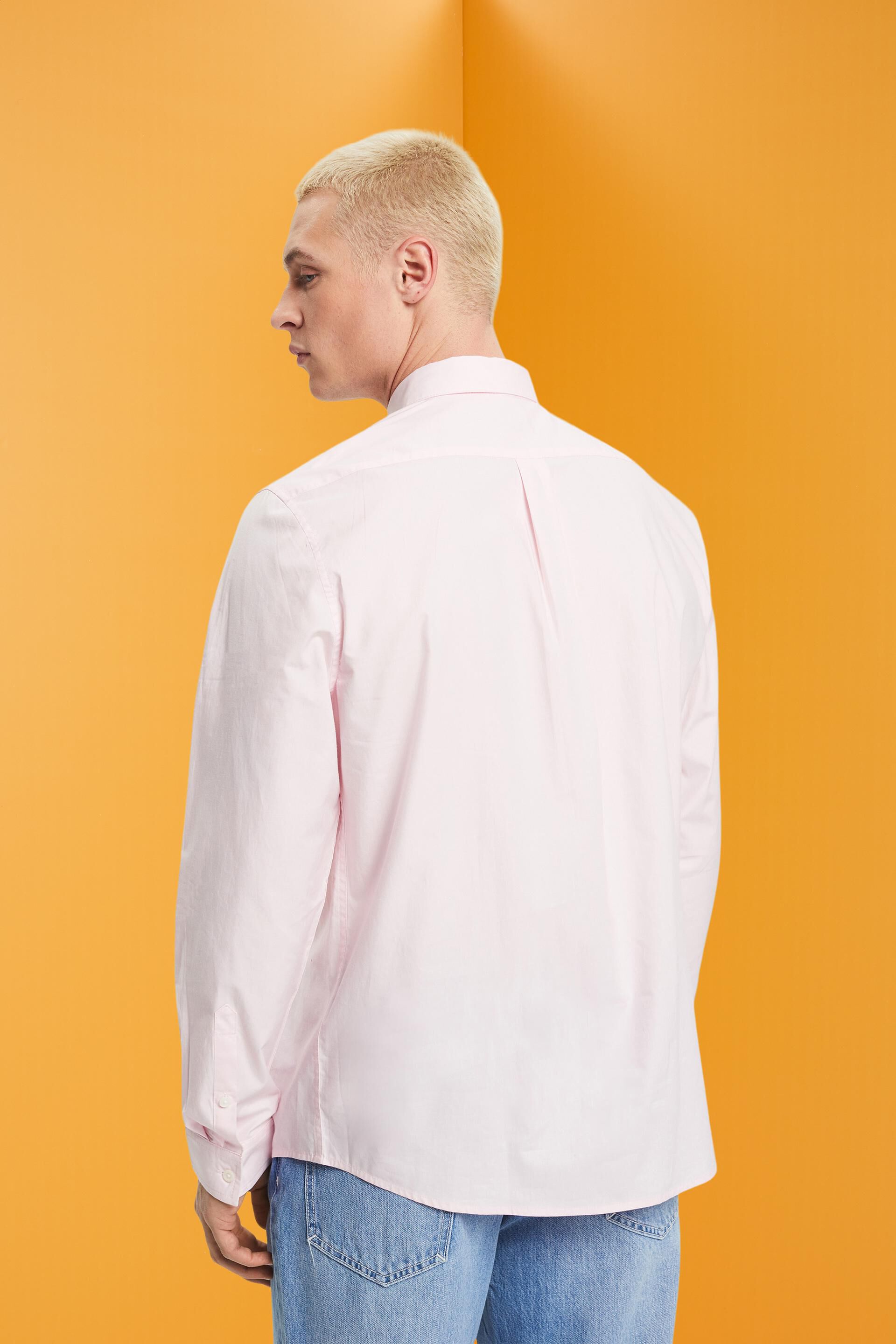 Chemise à col boutonné