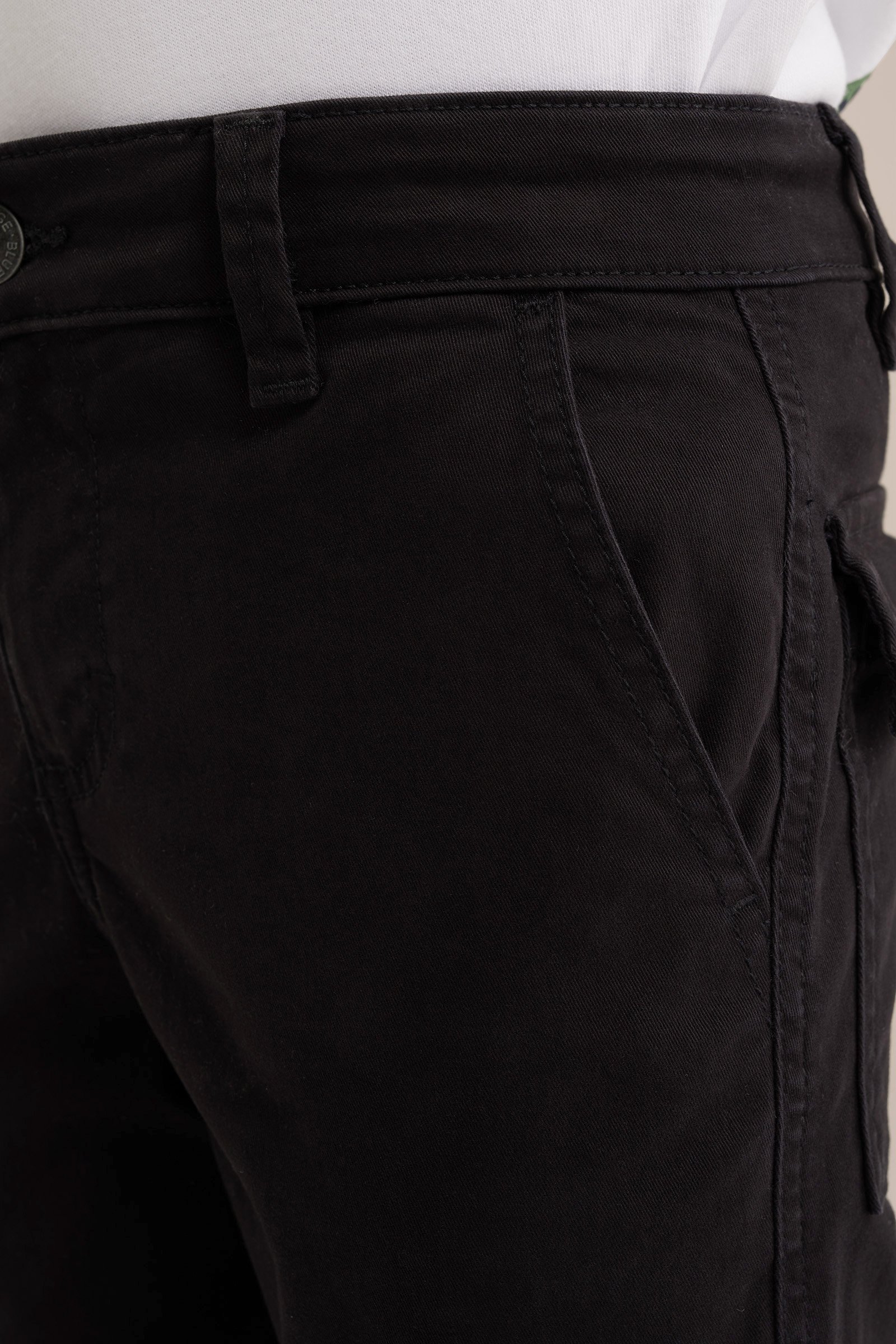 Jongens slim fit cargobroek WE Fashion Zwart