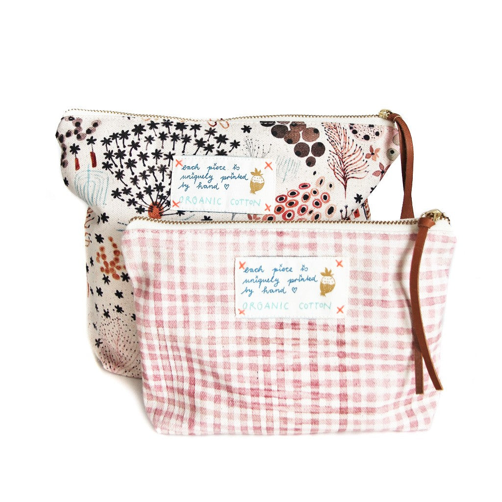 Pouch 