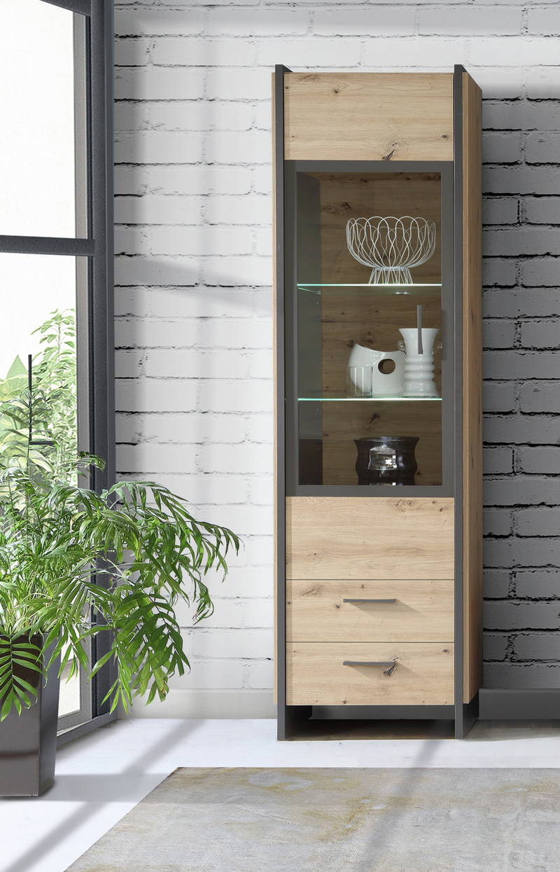 Hom´in Vitrine FLASH