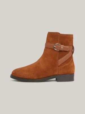 Botas de cano curto com tira de camurça, modelo Essential, de alta qualidade.
