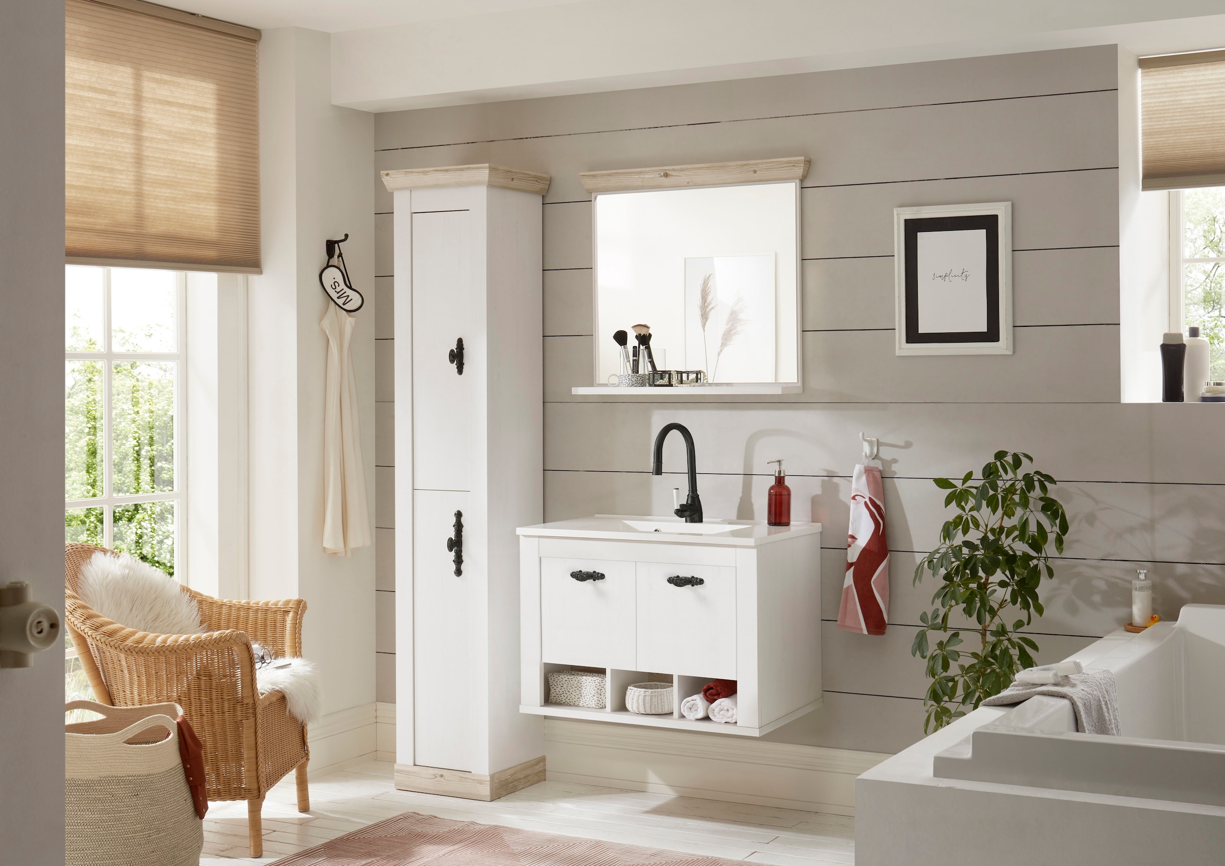Home affaire Badspiegel »Florenz, Spiegel im Landhausstil« in Pinie Weiss, mit Ablagefläche, Breite 80 cm