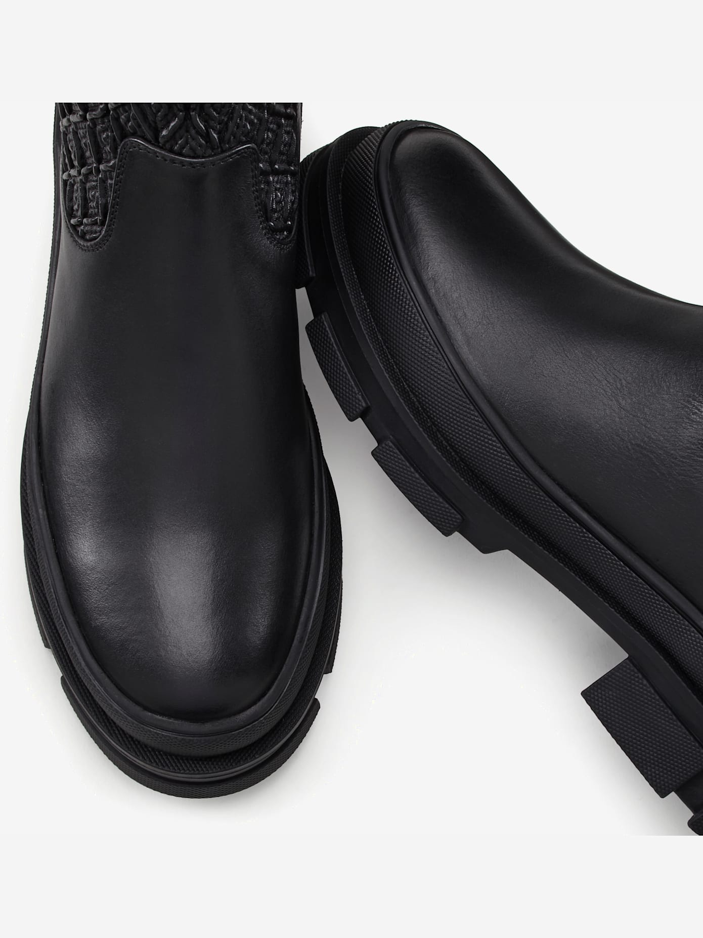 Bottines chelsea semelle chunky tendance