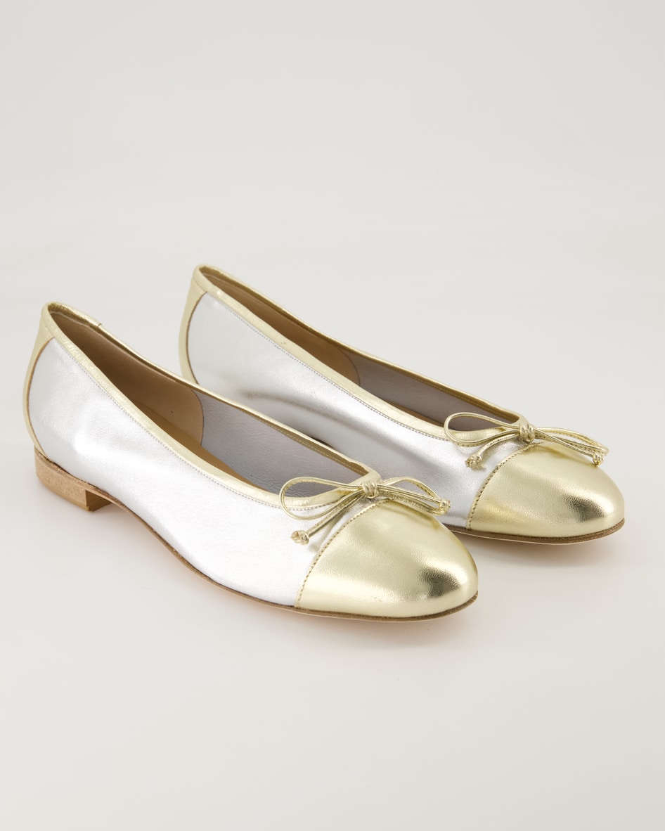 Konstantin Starke Roon Ballerinas in Gold