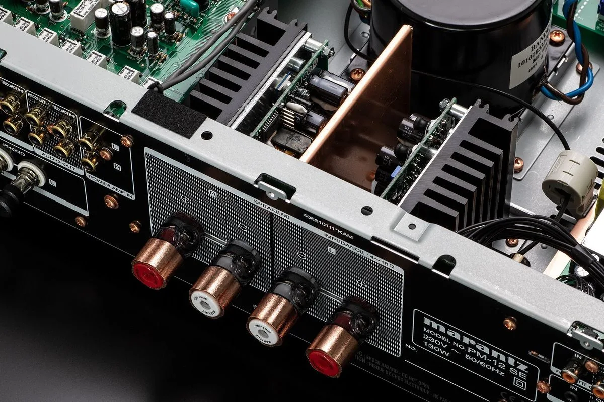 Marantz PM-12SE Noir Amplis hi-fi stéréo