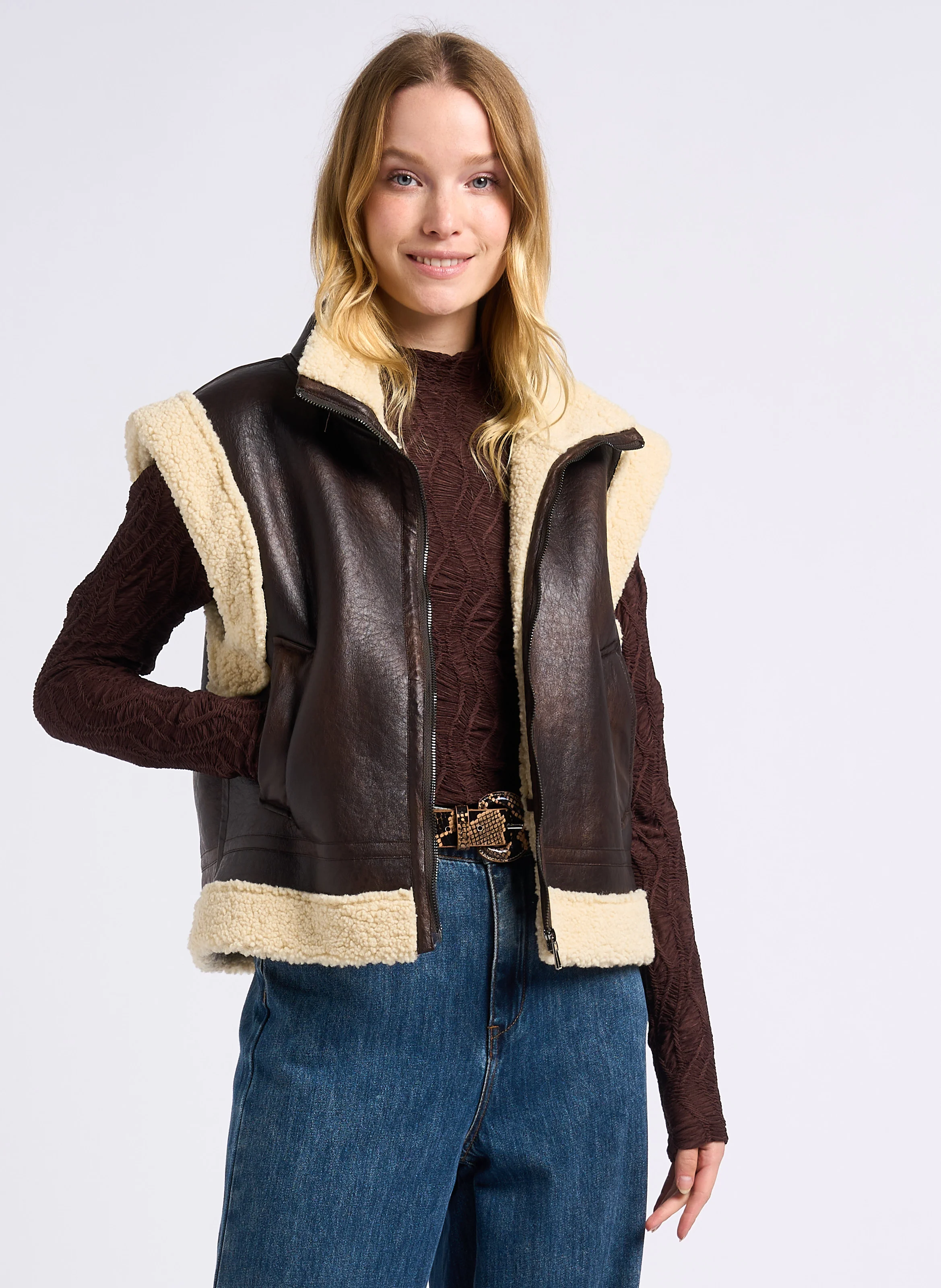 ERMIN - Manteau col montant sans manches | Marron