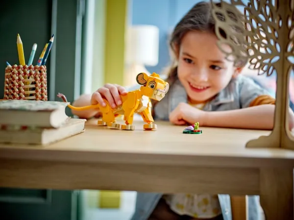 LEGO Disney Classic 43243 Simba som unge – Løvernes konge