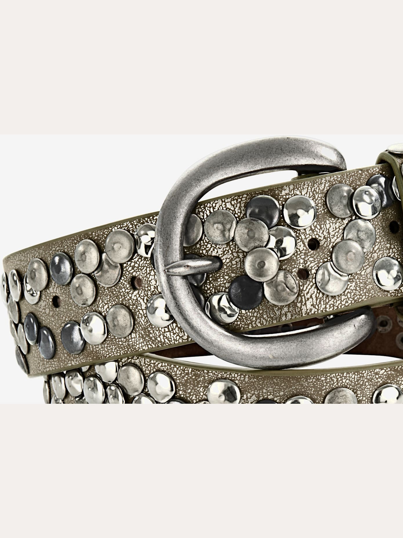 Ceinture cloutée tendance