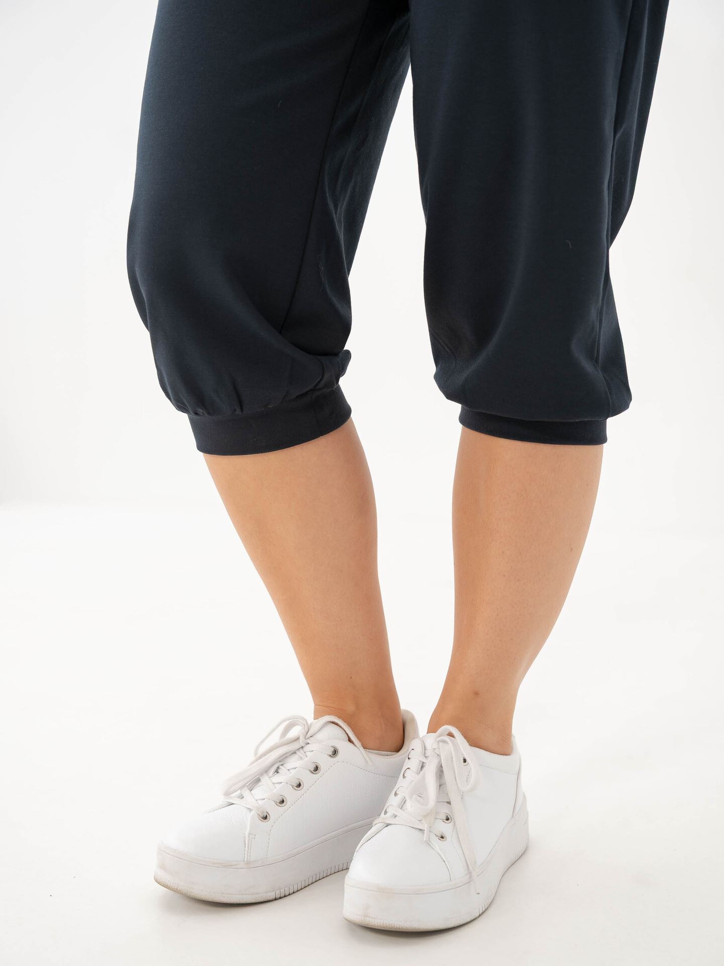 Kate Capri Pant
