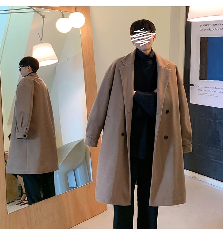 Dandyluxe - Lange jas met reverskraag en dubbele rij knopen