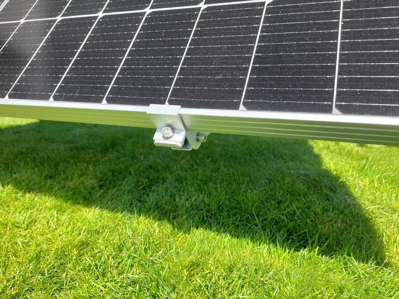 Technaxx Solar Halterung 2-Sets TX-246 Universelle Halterung für Solarmodule