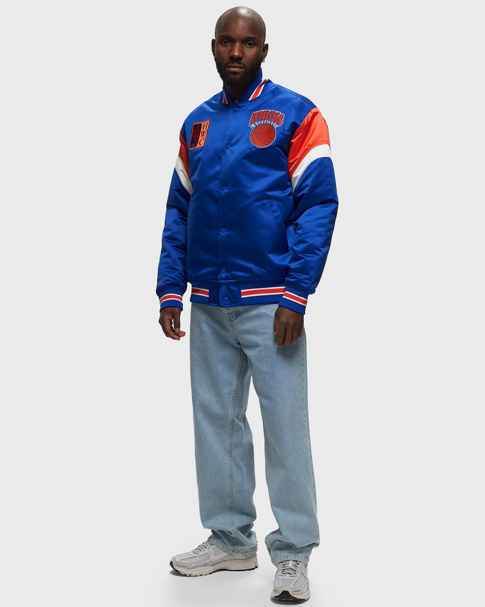 Mitchell & Ness NBA HEAVYWEIGHT SATIN JACKET NEW YORK KNICKS