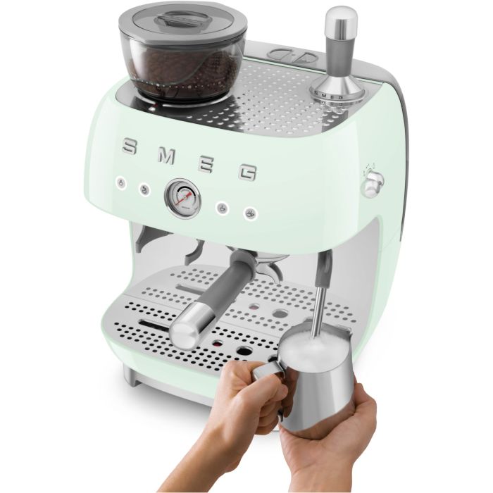 SMEG Espressomaschine mit Mahlwerk 50's Style EGF03PGEU Pastellgrün