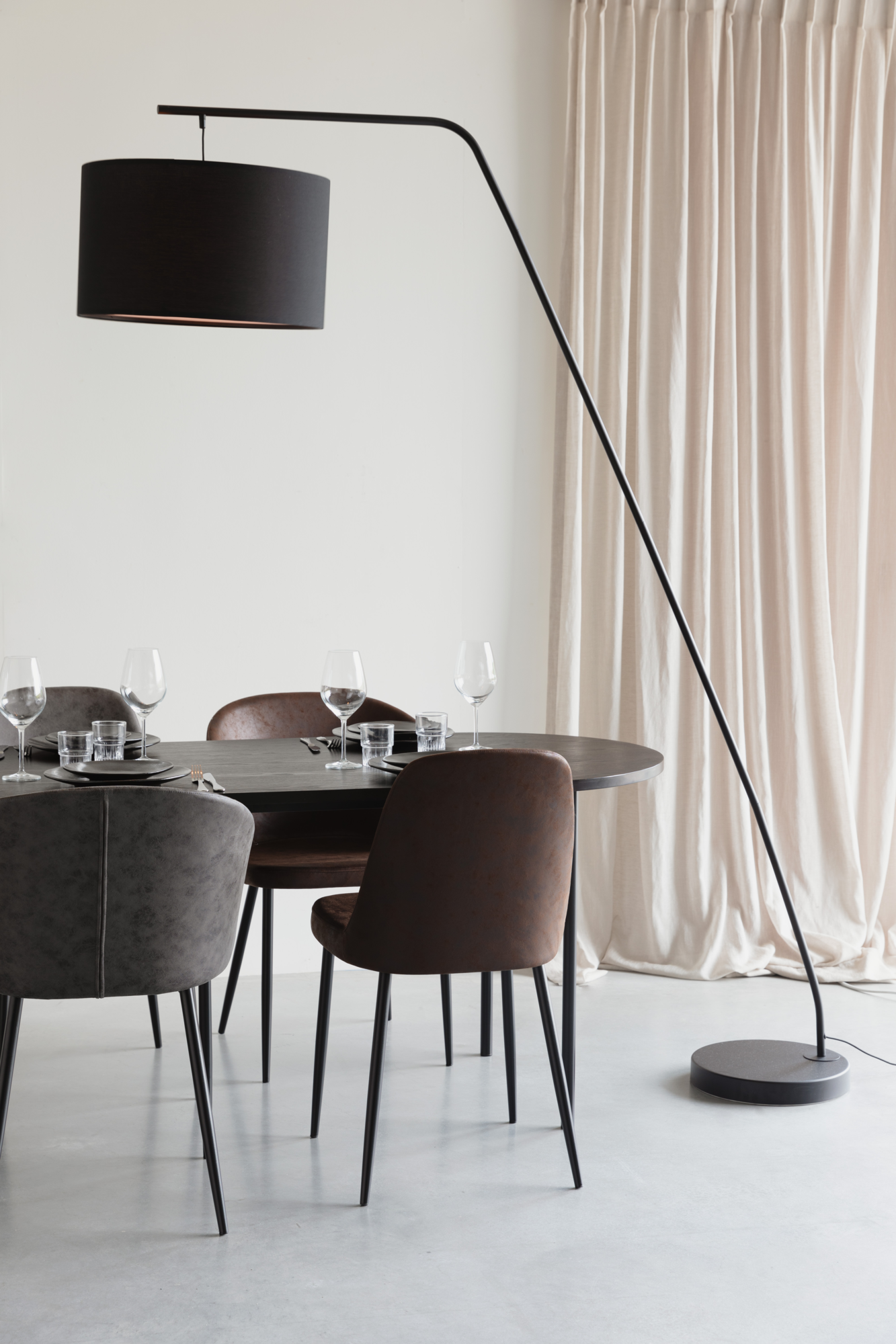 Vloerlamp MARTINE zwart