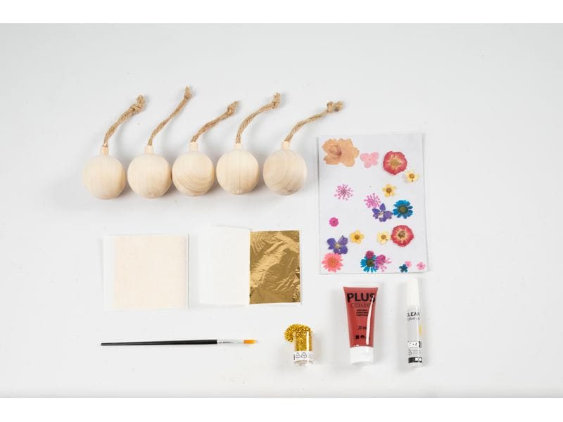 Creativ Company Bastelset Weihnachtskugeln Getrocknete Blum Individuell gestaltete Kugeln für den Weihnachtsbaum