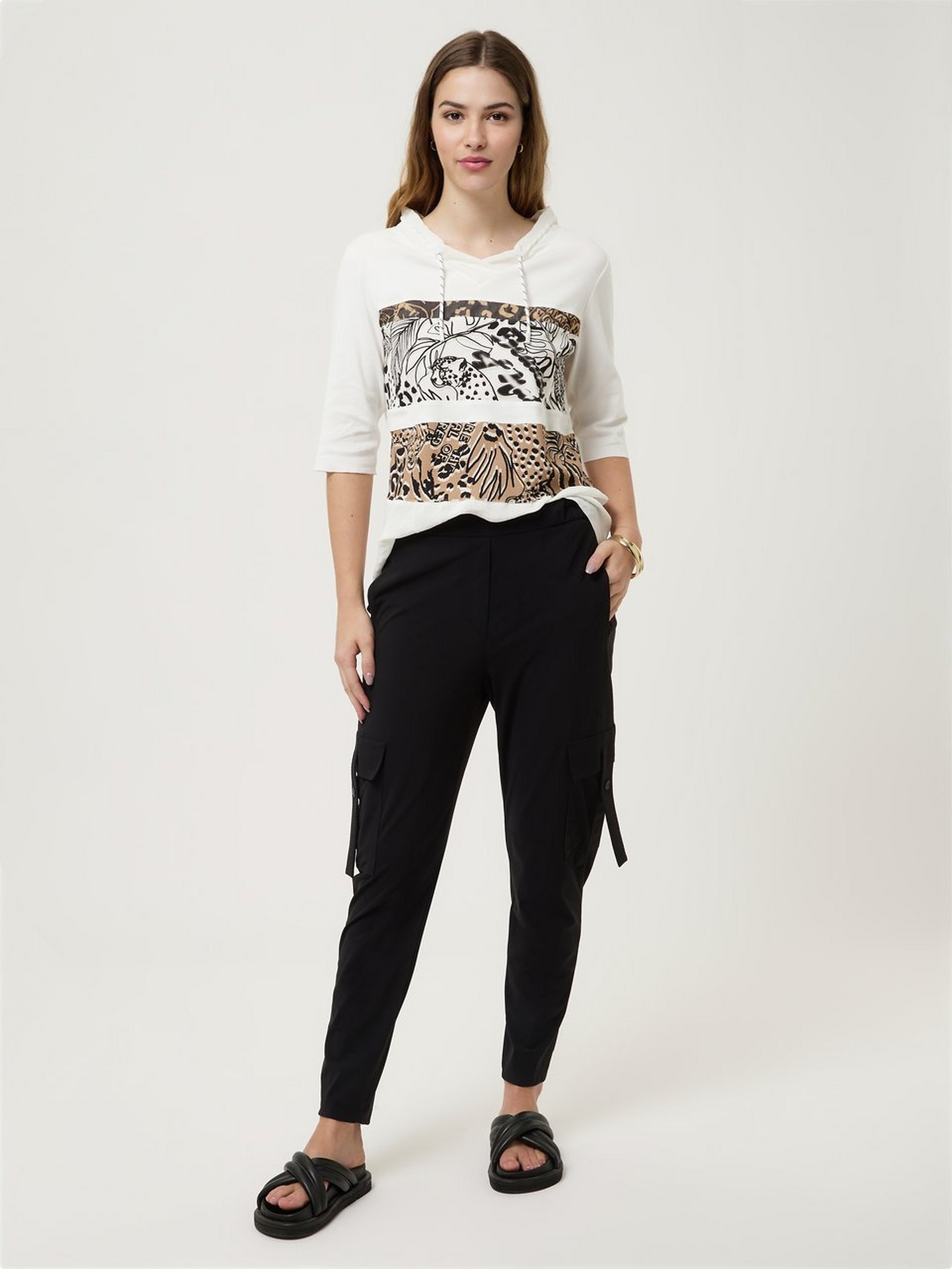 V-Shirt mit überschnittenem 3/4-Arm