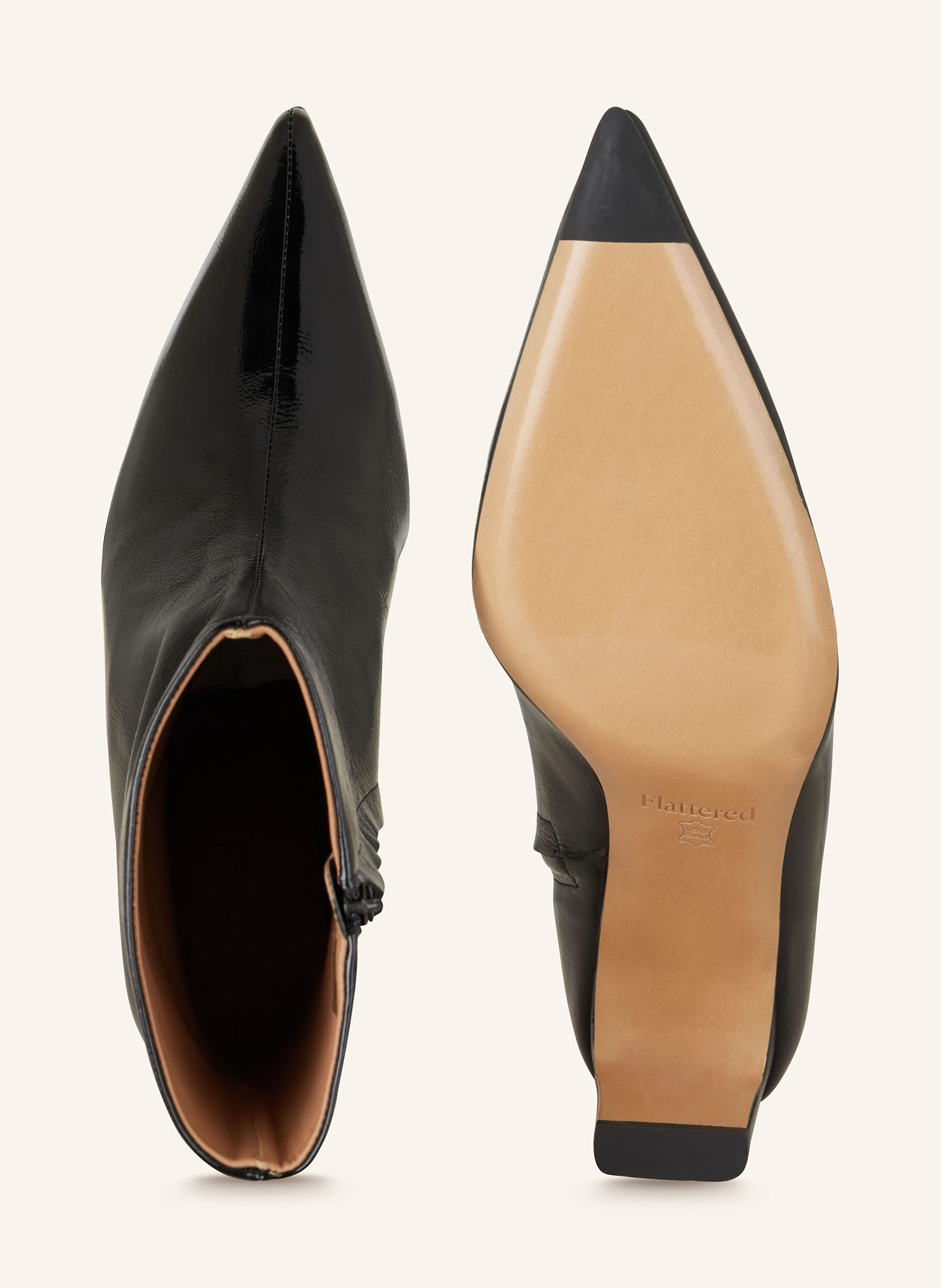 Flattered Lackstiefeletten