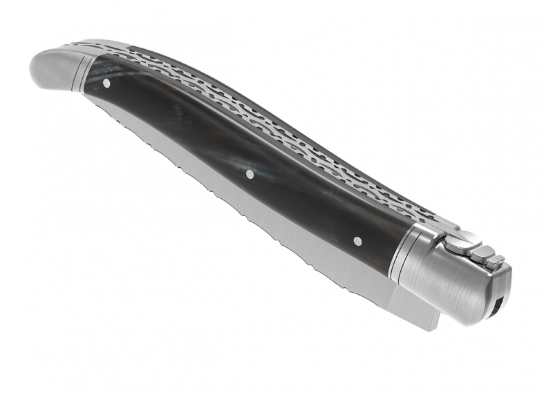 Couteau Laguiole prestige avec un manche en corne brune et mitres en acier inoxydable