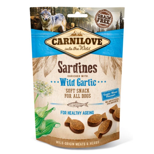 Biscoitos macios para cães Carnilove com sardinha e alho