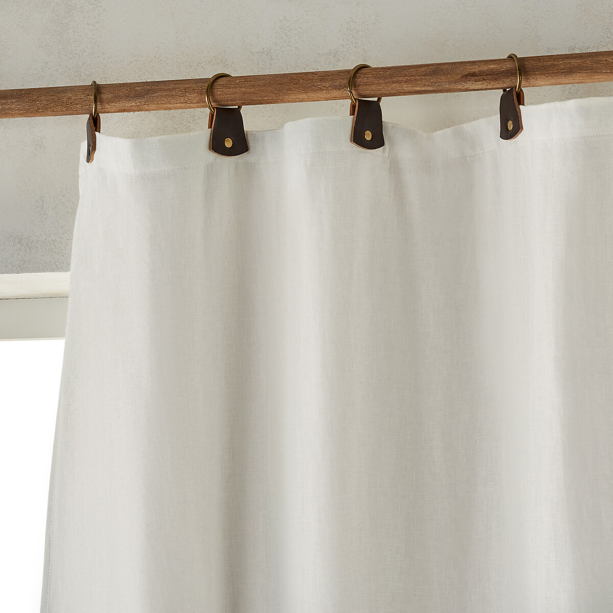 AM.PM<br>Cortina blackout de linho lavado com argolas, Privada
