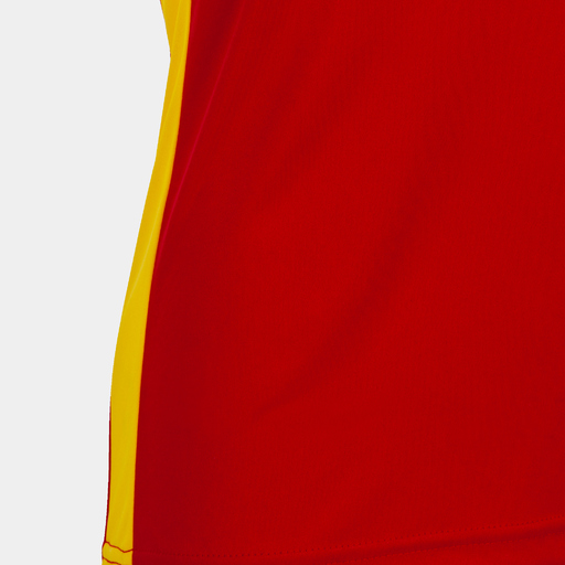 Camiseta Joma Record II de manga curta, vermelha e amarela.