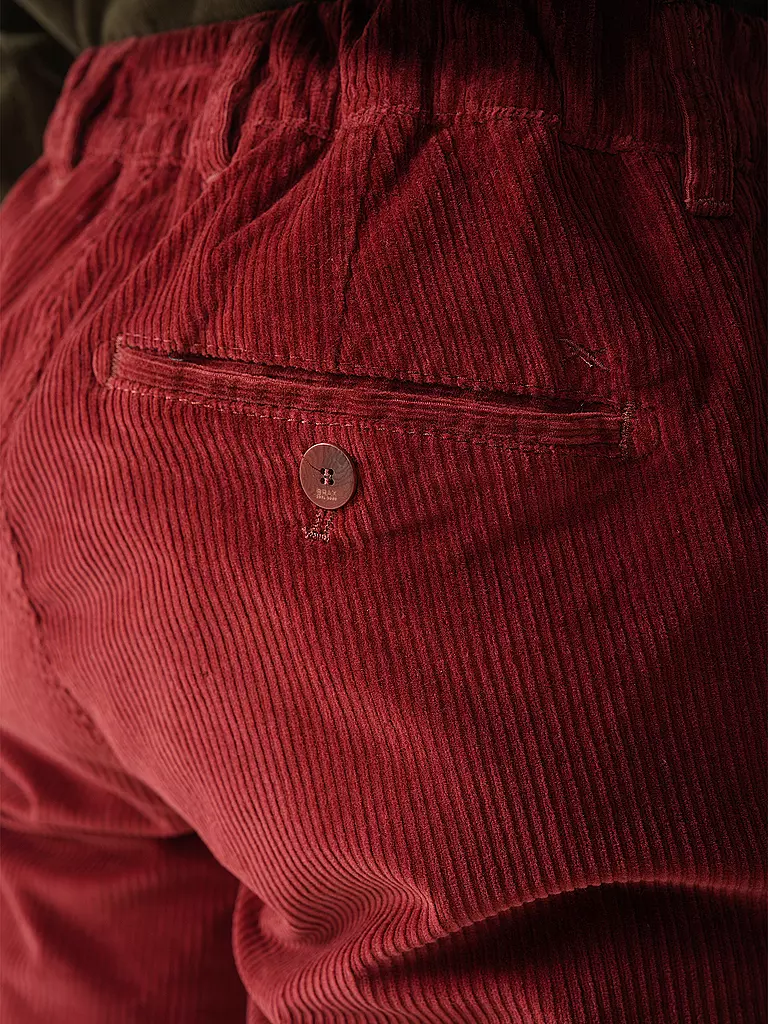 BRAX Cordhose FABIO JOG rot