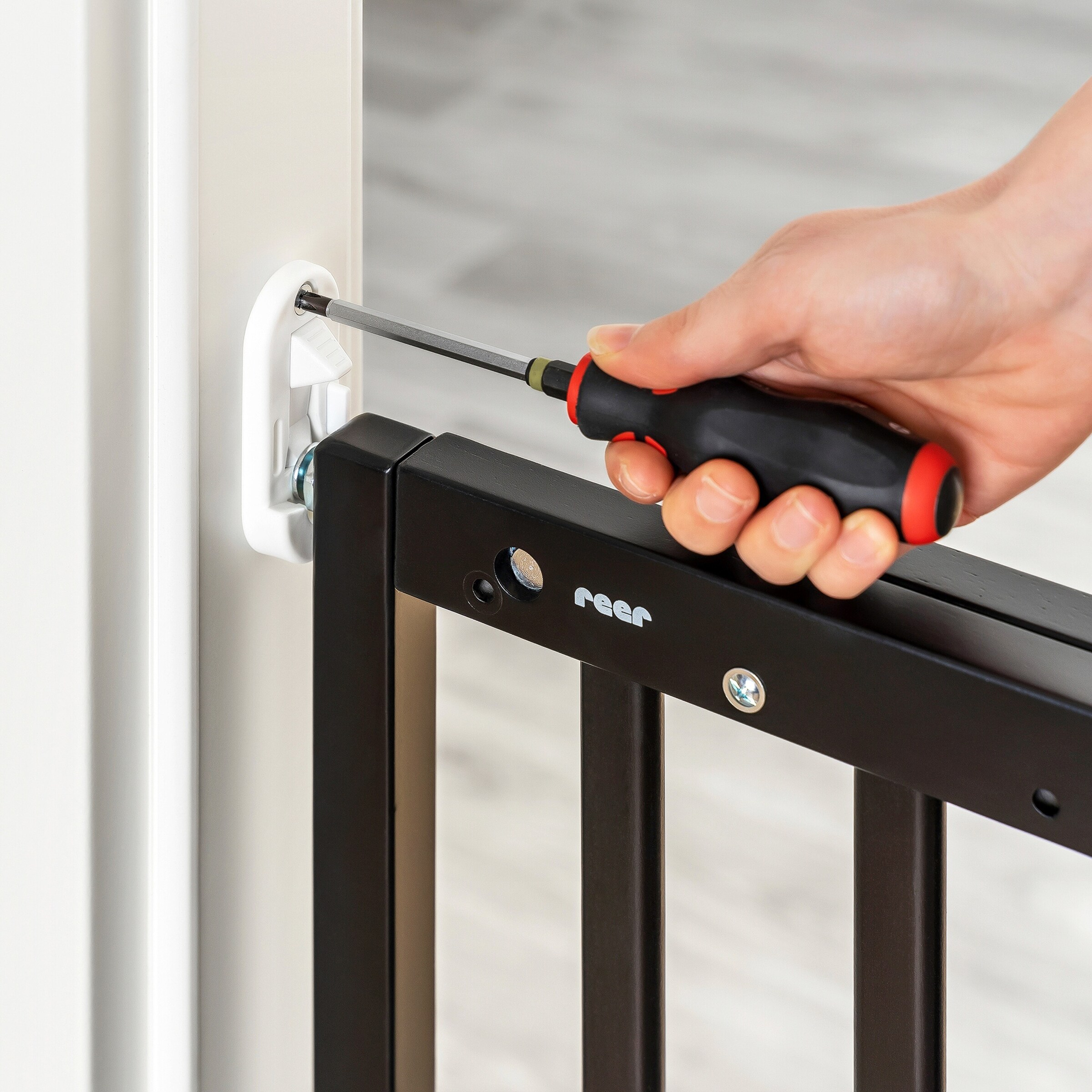 reer Tür- und Treppenschutzgitter Baukasten Schraubgitter schwarz