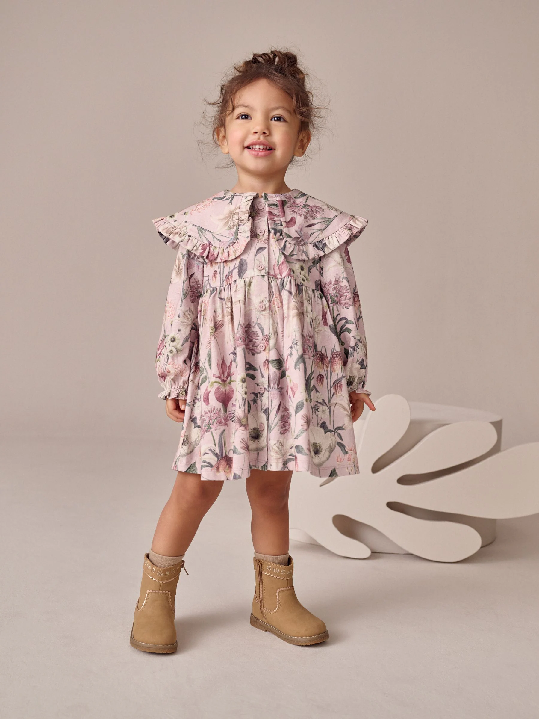 Roze met bloemenprint - Jurk met lange mouwen en kraag (3mnd-7jr)