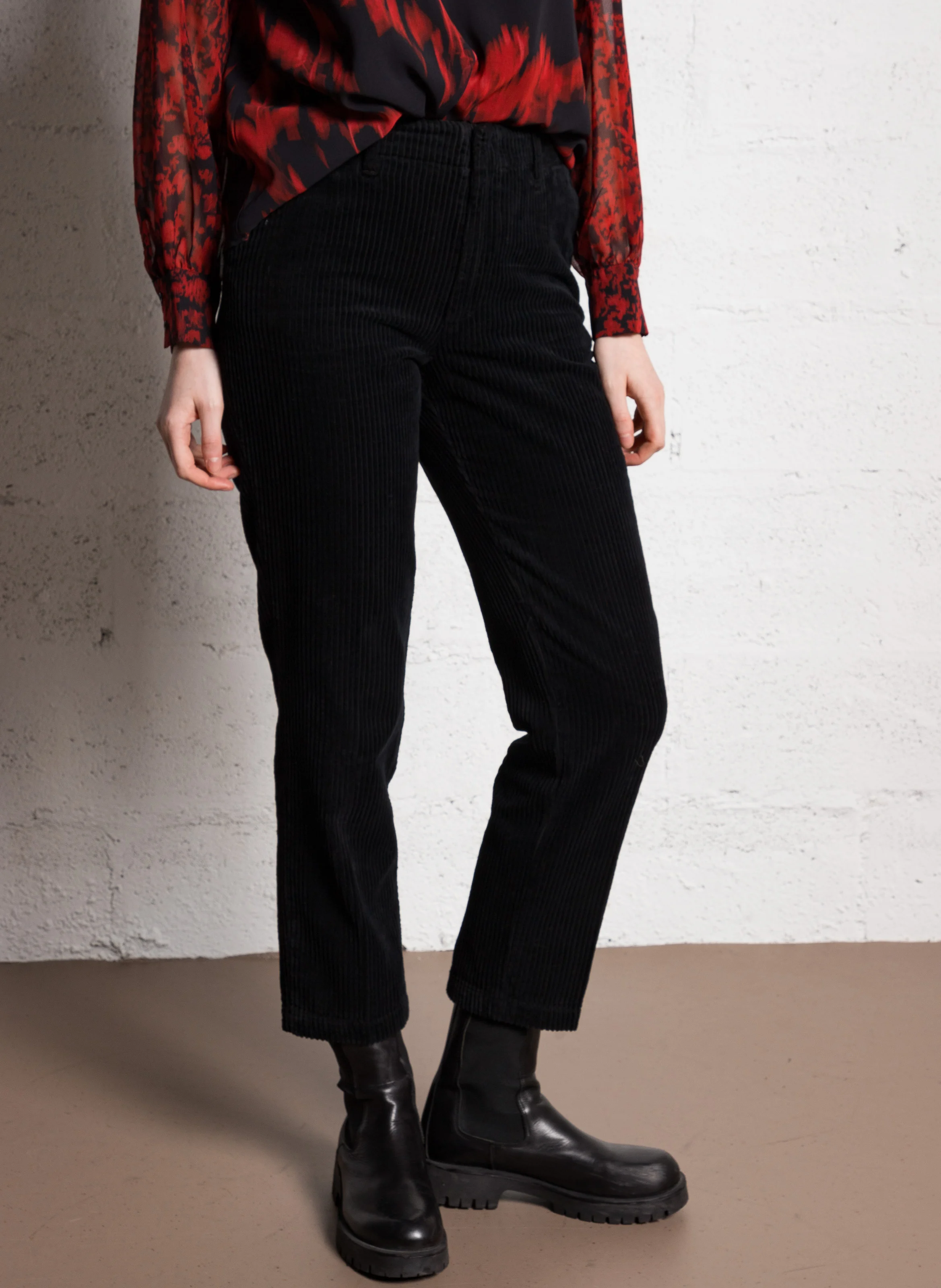 LOGAN - Pantalon droit en coton côtelé | Noir