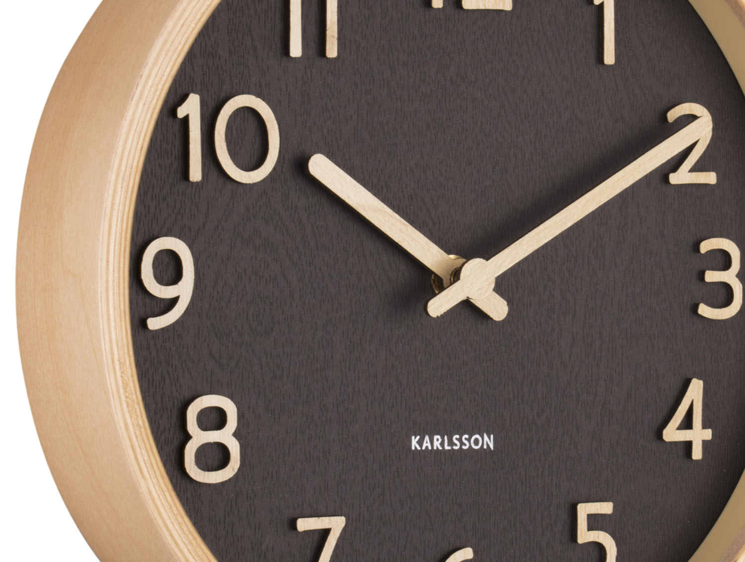 Wall clock Pure wood grain small black