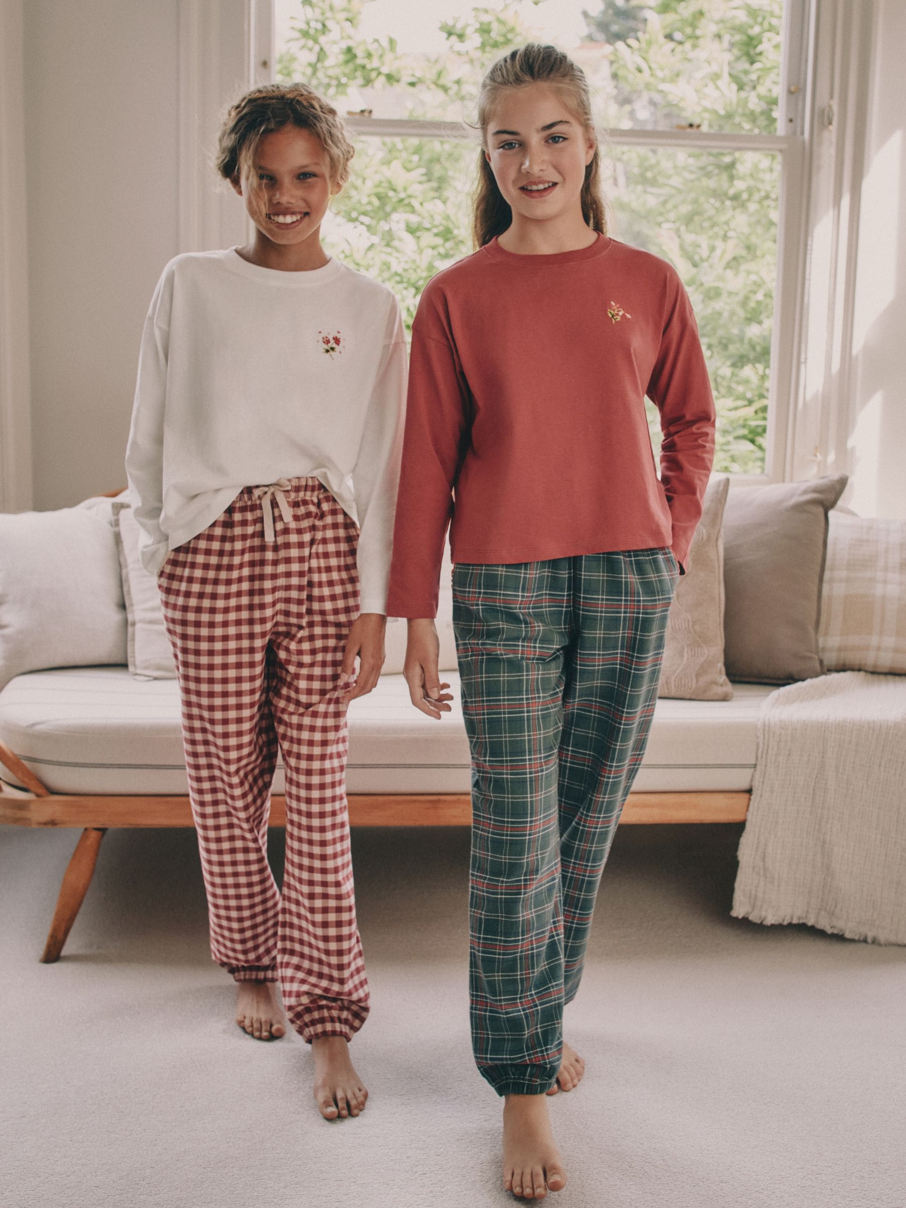 Rood/groen - Set van 2 ruit pyjama's met geweven onderkant (3-16jr)