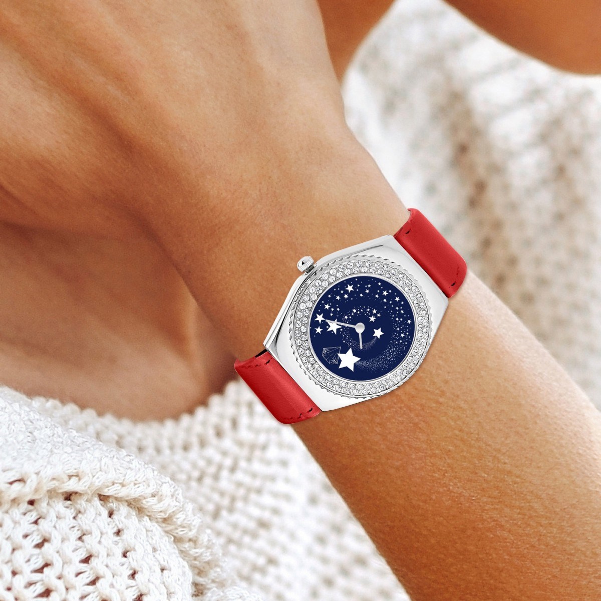 Montre Alysson étoiles à mouvement tournant SC Crystal ornée de Cristaux scintillants