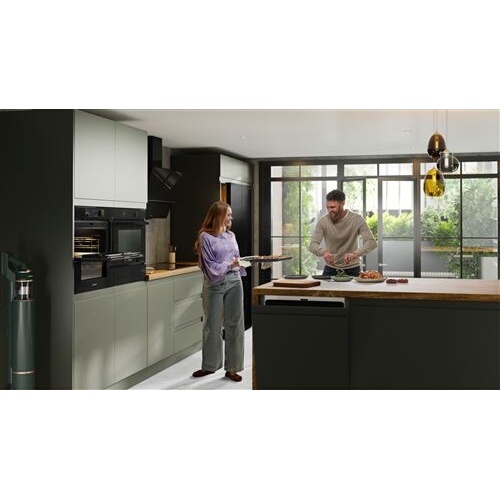 Micro-ondes combiné Samsung NQ5B6753CAK Grande capacité