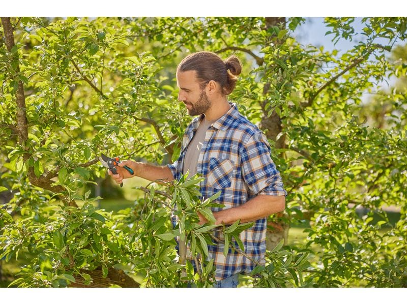 GARDENA Gartenschere PremiumCut pro flex Premium-Gartenschere für hohe Schneidleistung bei einfacher und bequemer Bedienung