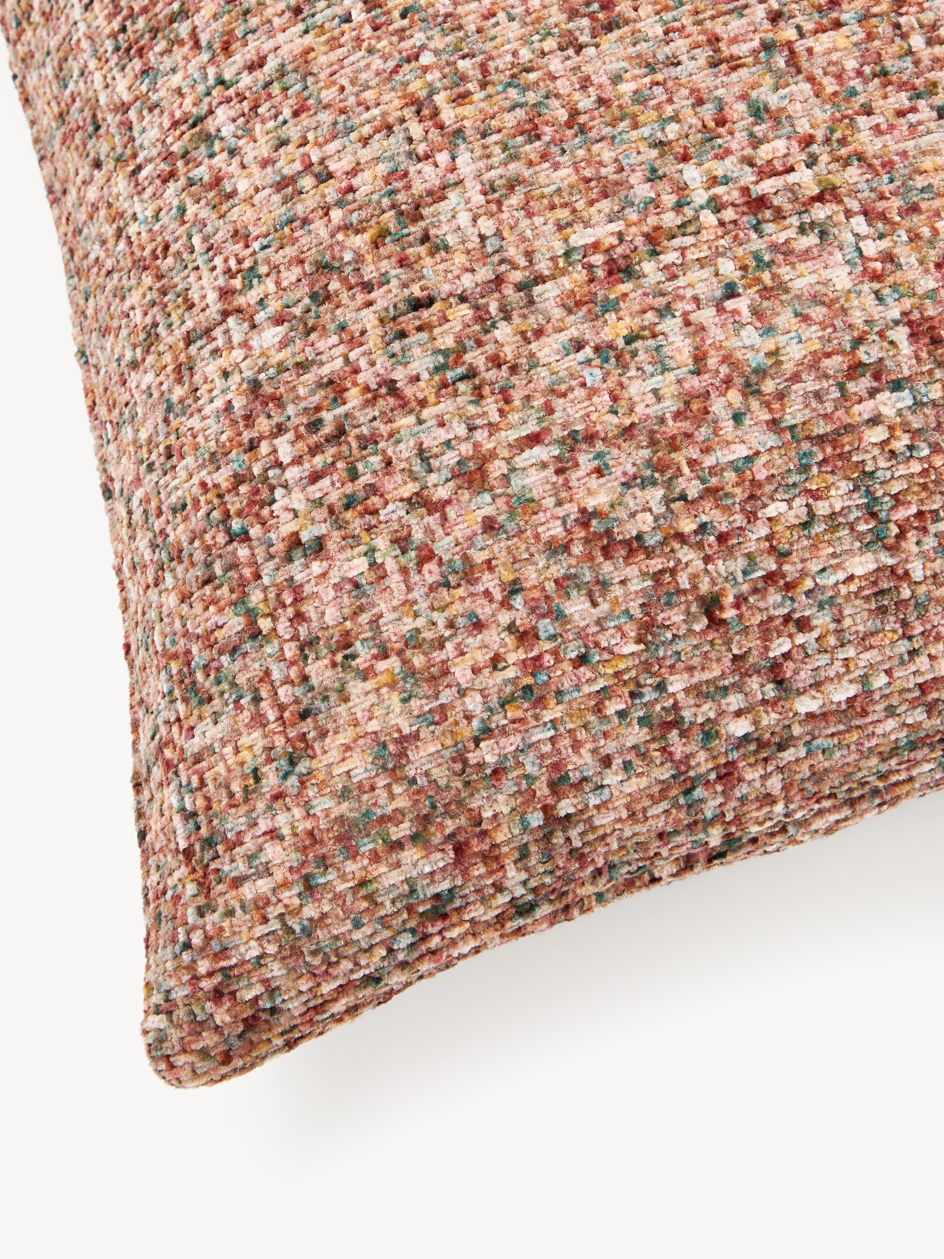 Chenille kussenhoes Hanka met pixelpatroon