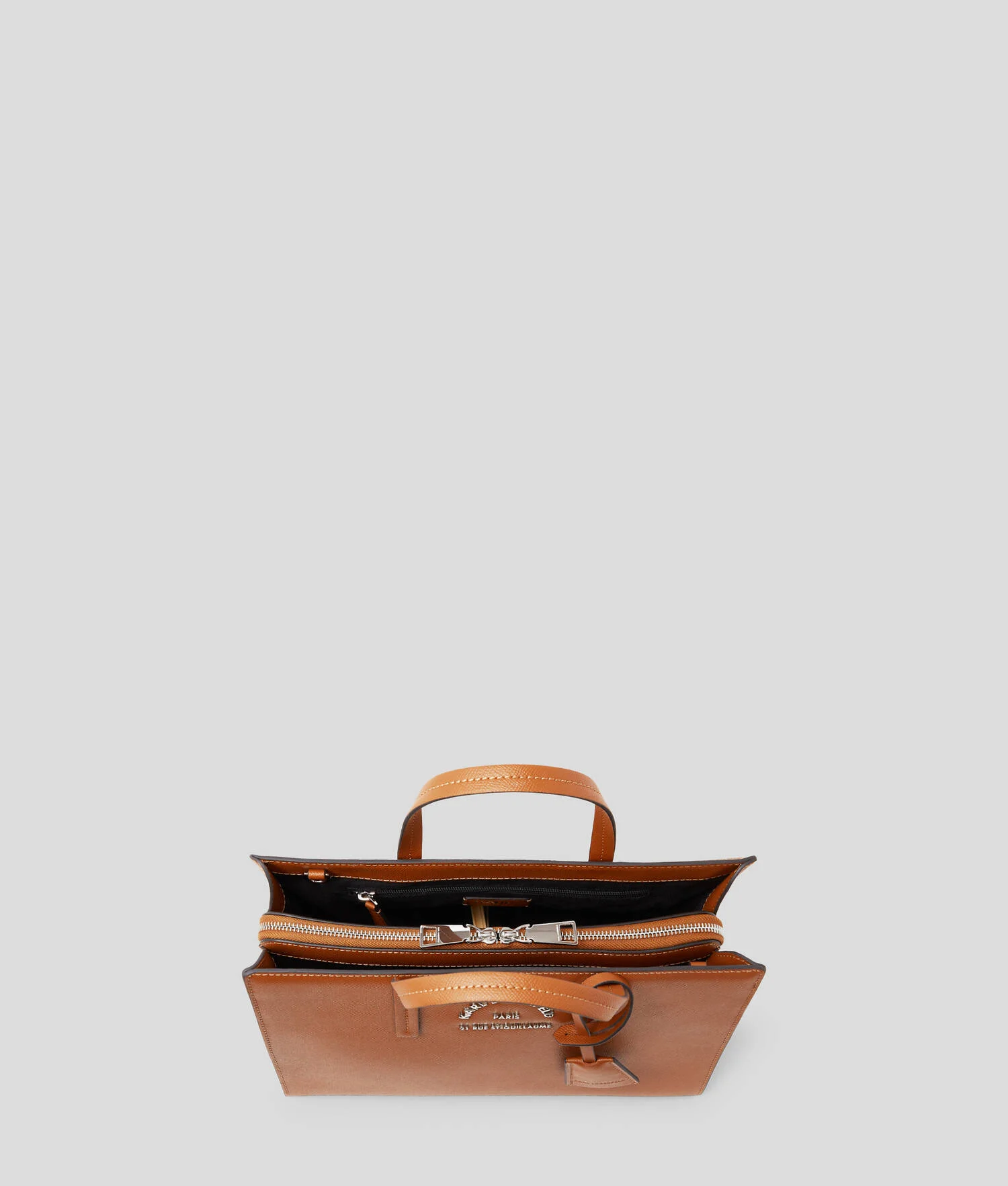 SAC À MAIN DE TAILLE MOYENNE RUE ST-GUILLAUME