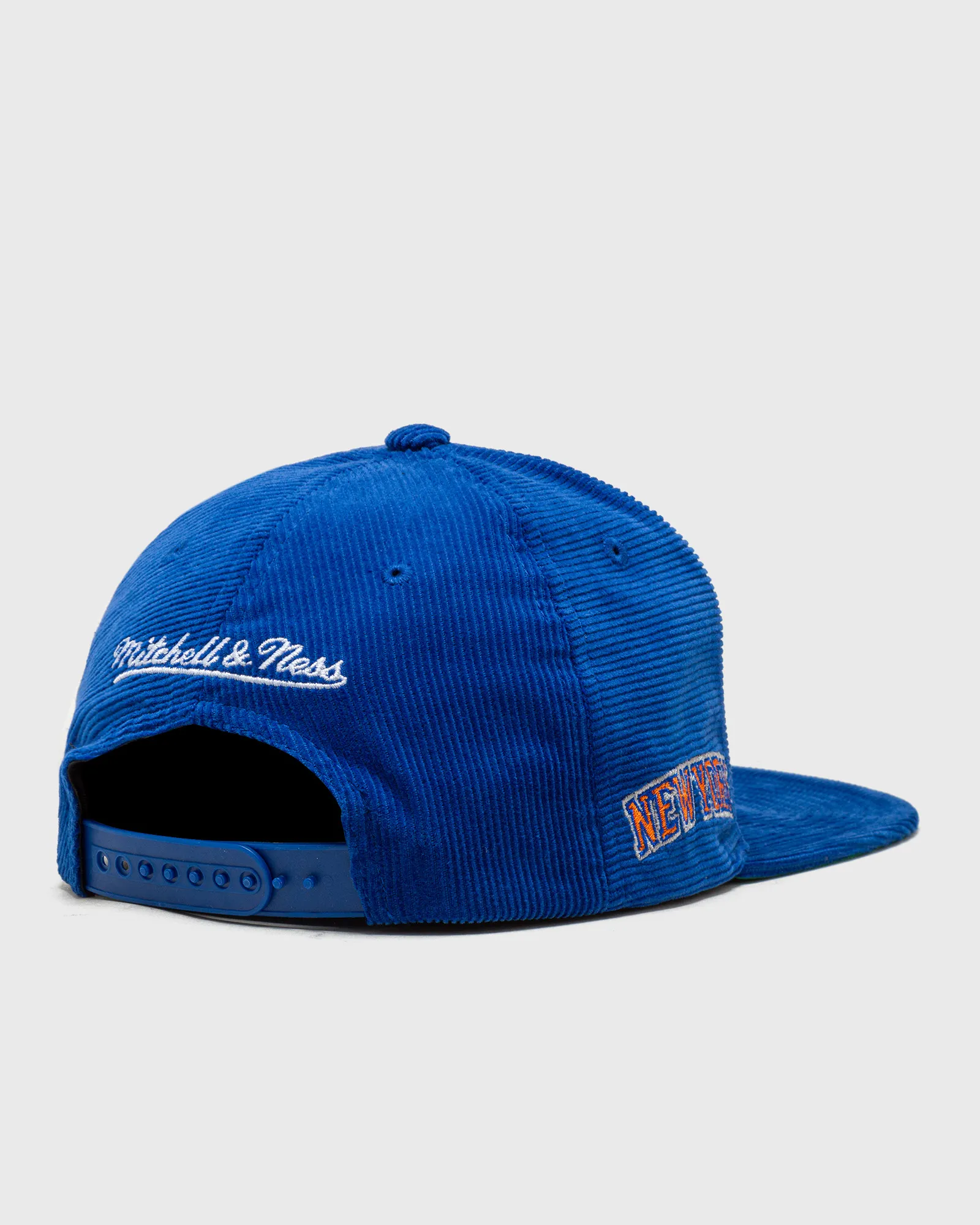 Boné Mitchell & Ness NBA ALL DIRECTIONS SNAPBACK NEW YORK KNICKS