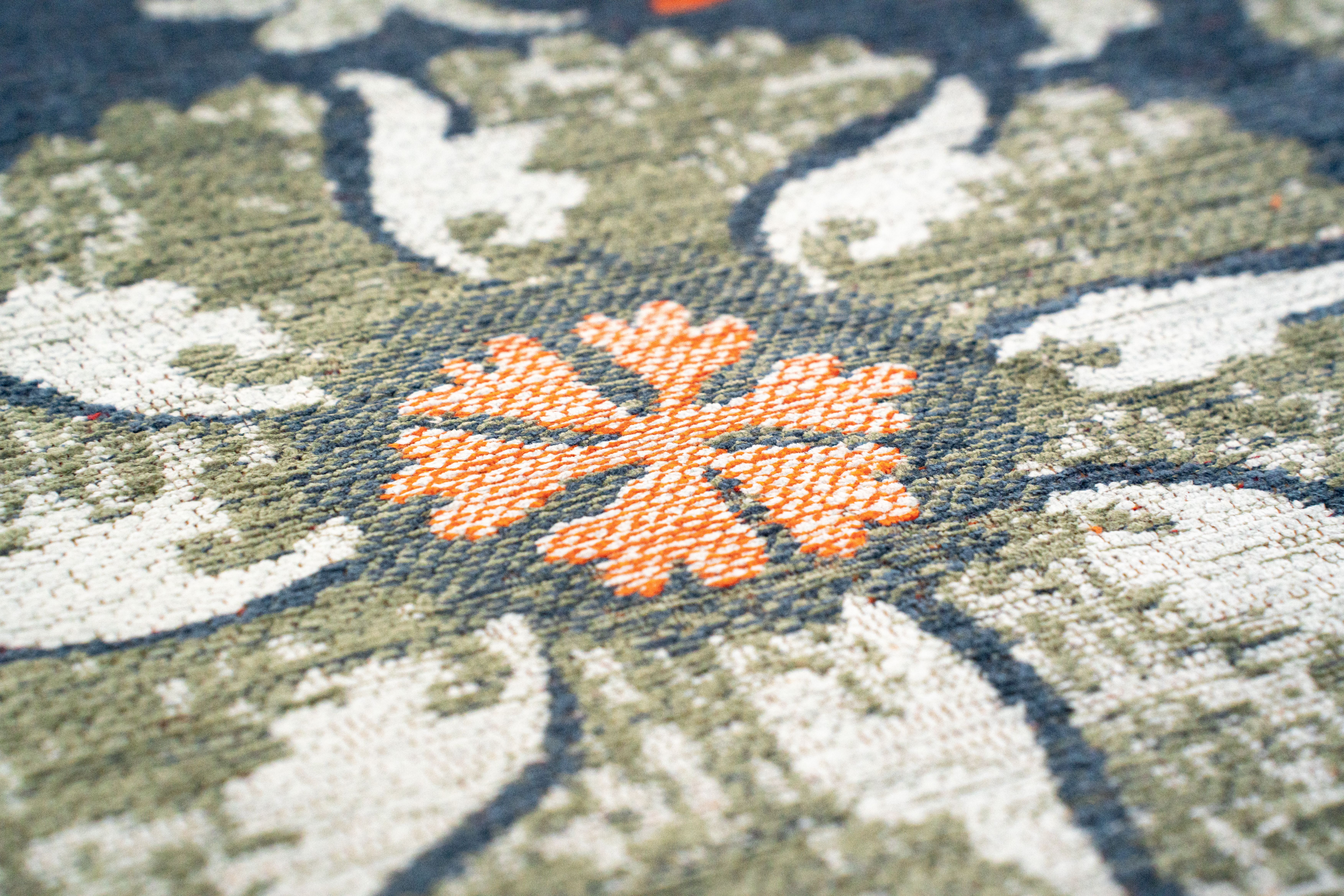 Vloerkleed Nordic 9730 Antiquarian Suzani  | Louis de Poortere