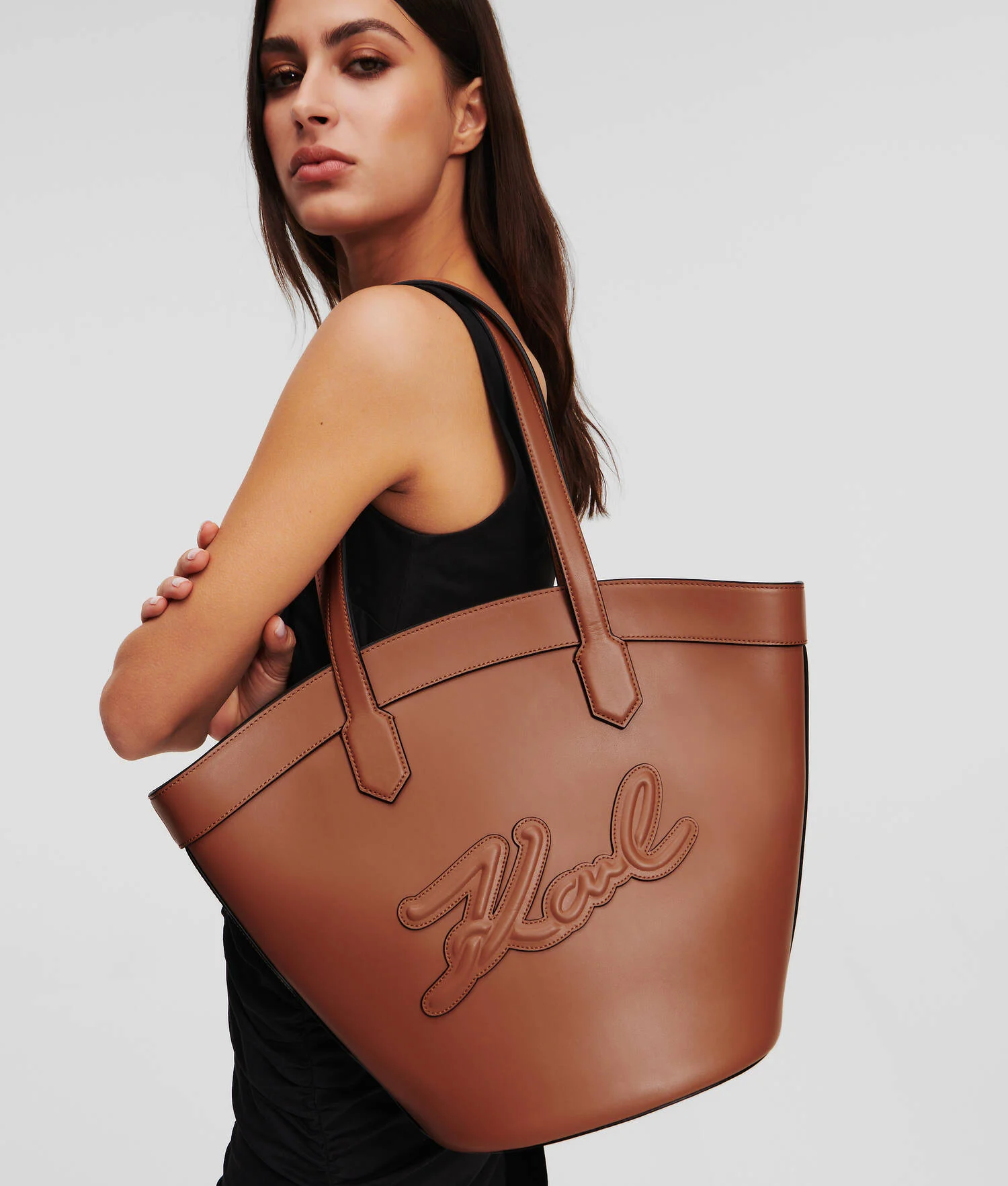 SAC CABAS K/SIGNATURE EN FORME DE TULIPE DE TAILLE MOYENNE