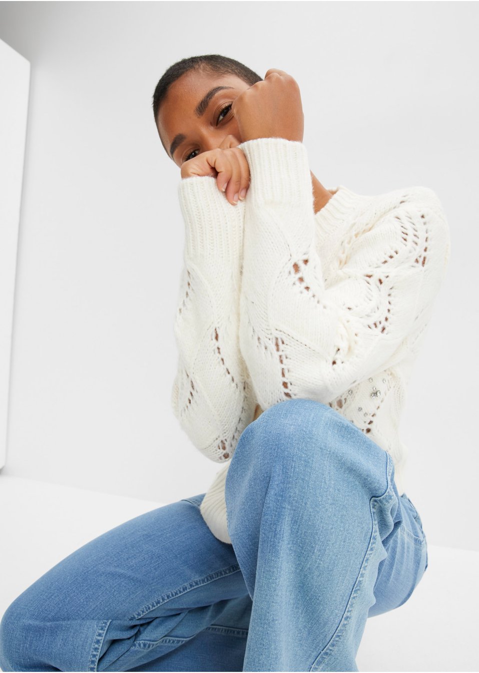 Pull court avec strass