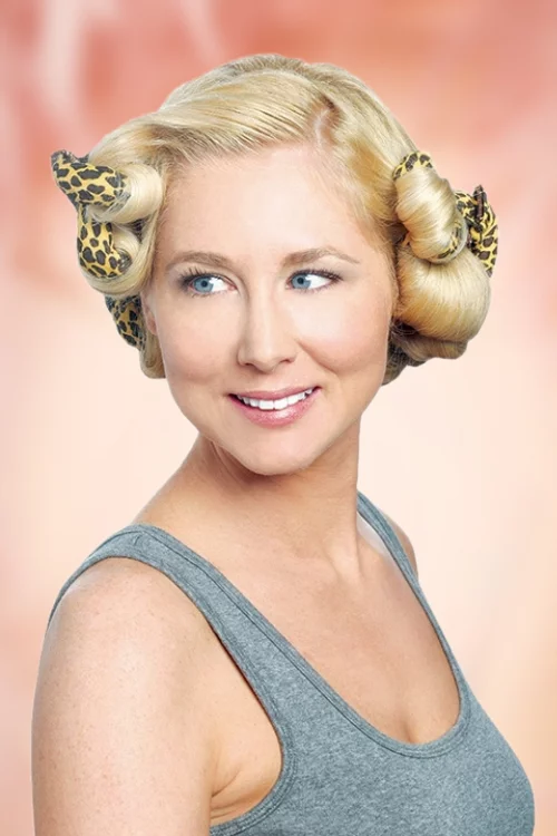 Lauren Rennells Vintage haarstyling: Rockin' Rollers Zachte haarroller met luipaardprint en kapselvuller
