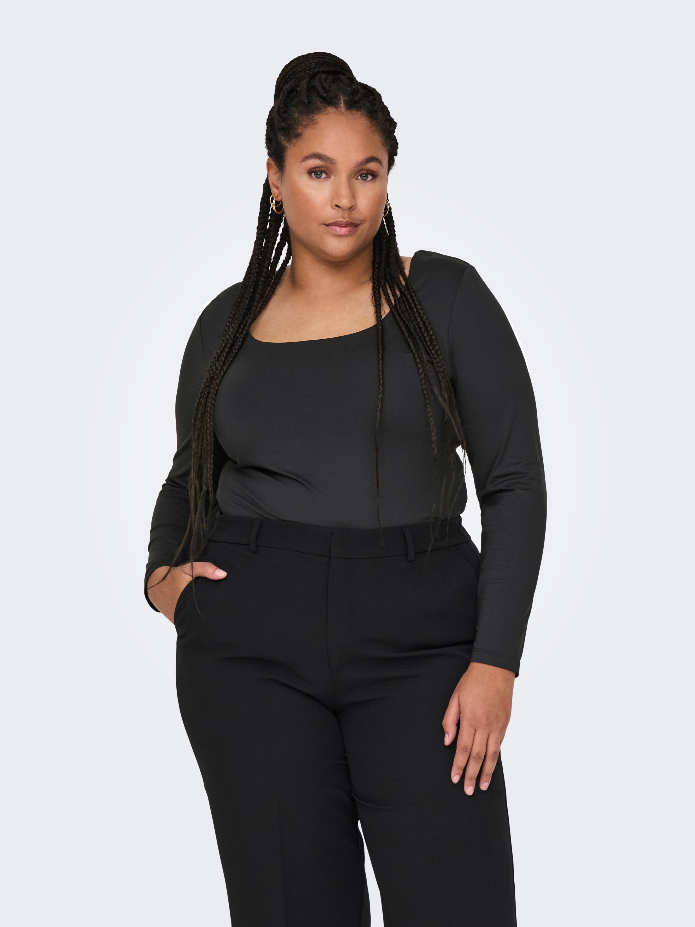 CAREA Top Black