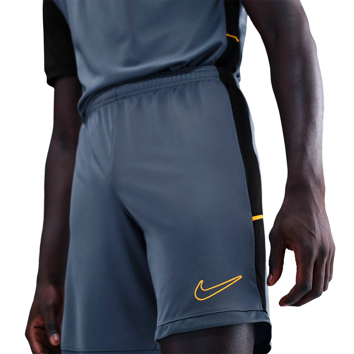 Calções Nike Academy