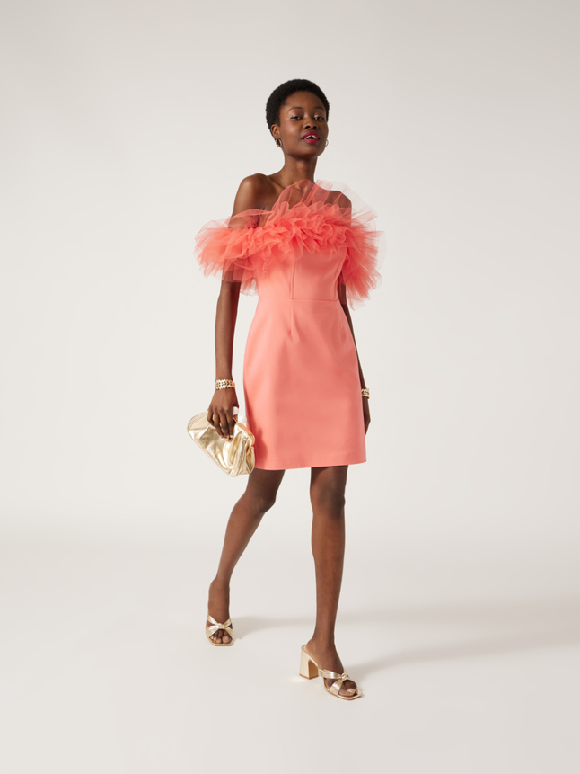 Robe droite avec tulle