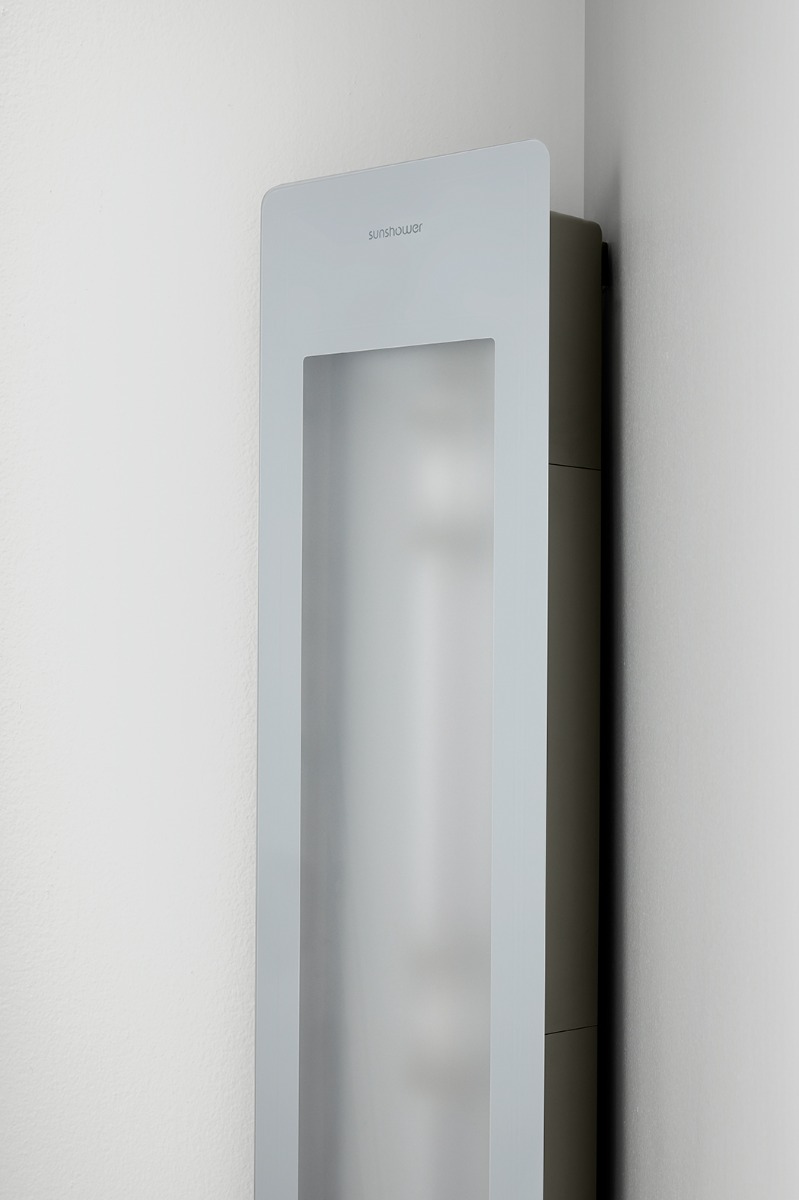Sunshower Round Plus Medium White infraroodlamp en UV 33x140x10cm hoekopbouw