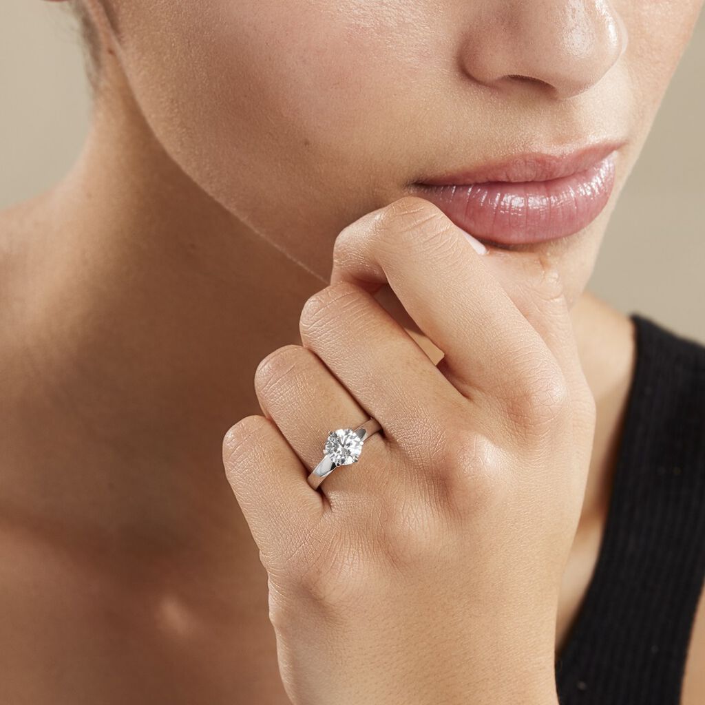 Bague Solitaire Natalia Or Blanc Diamant Synthetique
